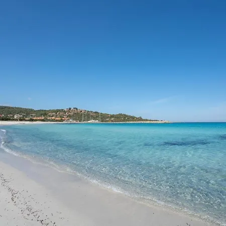 2 Bedroom Lovely In Budoni
